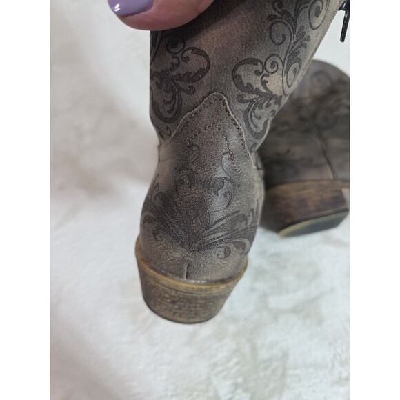 Roper Boots Women’s 6.5 Short Stuff Western Embroidery Snip Toe Brown Zip Ankle - Picture 7 of 8